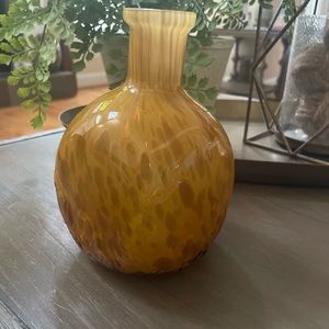 Mariano glass vase